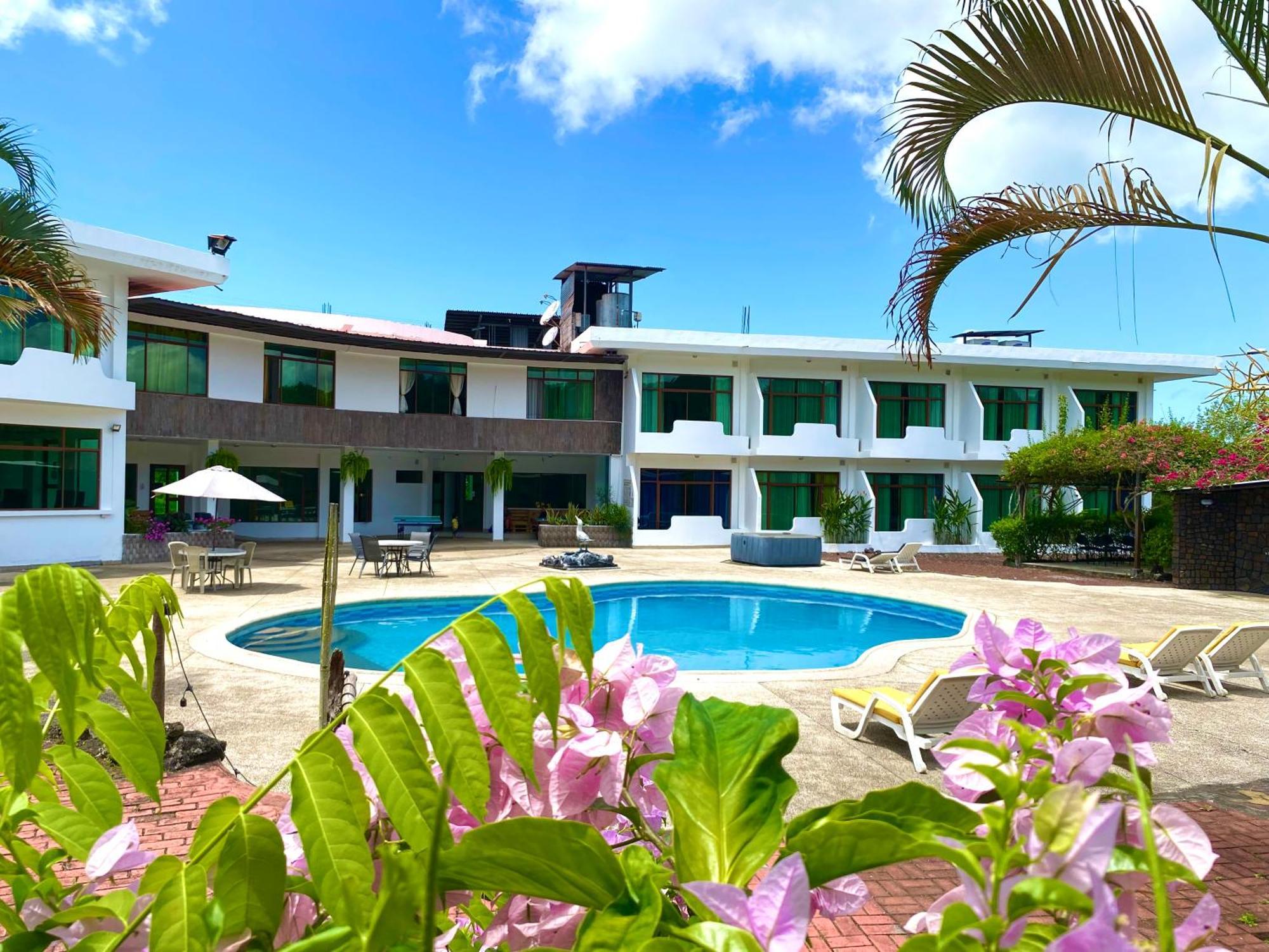 Galápagos Tortuga Hotel Puerto Ayora  Exterior foto