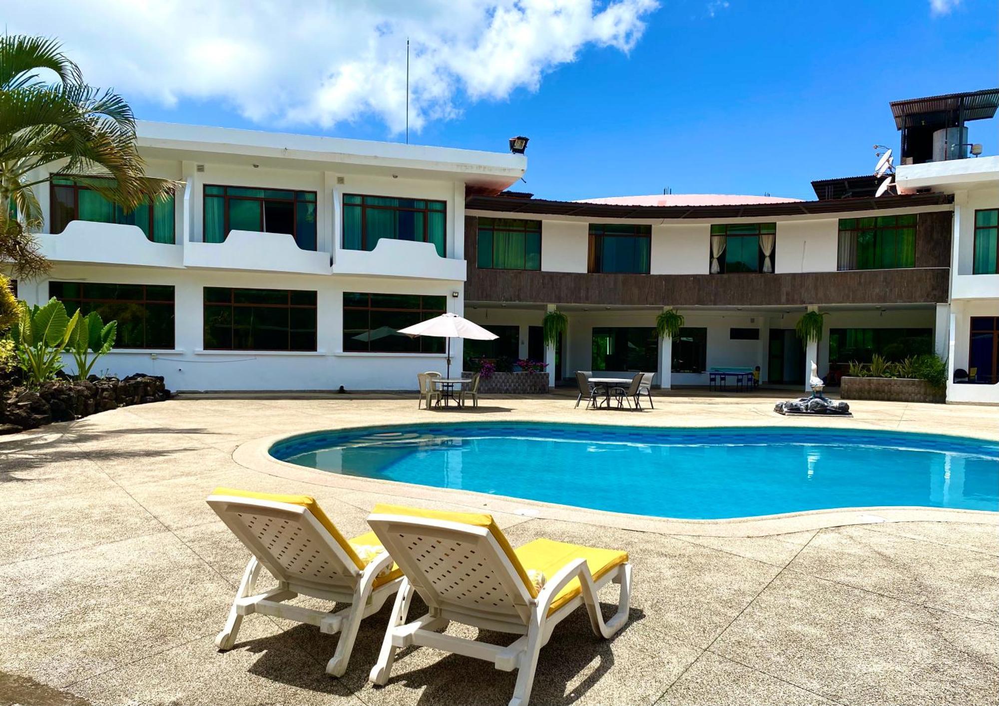 Galápagos Tortuga Hotel Puerto Ayora  Exterior foto